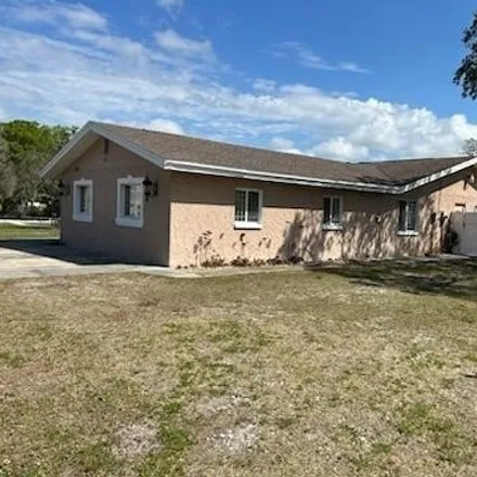 Image 8 - La-Z-Boy, River Road, New Port Richey, FL 34652, USA - House for sale