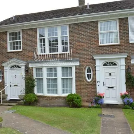 Rent this 3 bed townhouse on St. John's Road in Eastbourne, BN20 7LQ