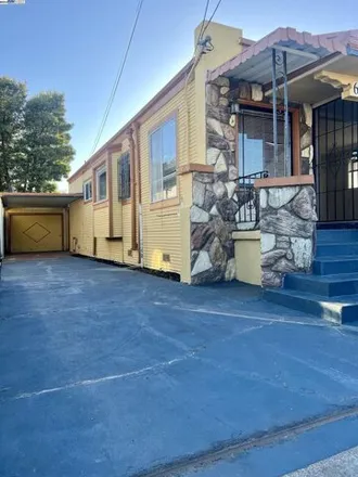 Buy this 4 bed house on 6035 Holway Street in Oakland, CA 94613