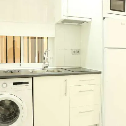Rent this 1 bed apartment on Madrid in Bicimad 53, Plazuela de Ana Diosdado