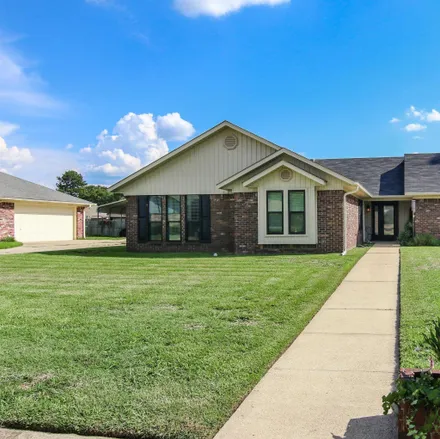 Buy this 4 bed house on 2412 Lavender Lane in Texarkana, AR 71854