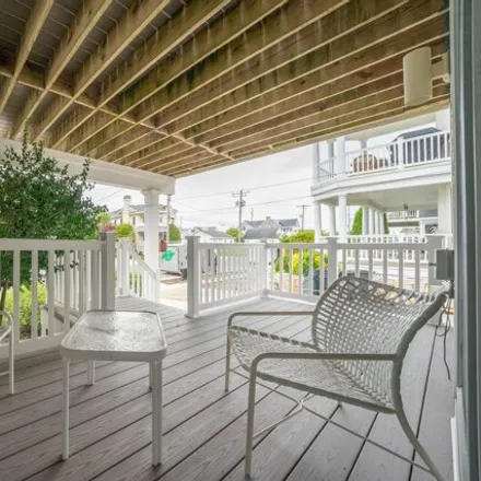 Image 3 - 275 92nd St Unit East, Stone Harbor, New Jersey, 08247 - House for sale