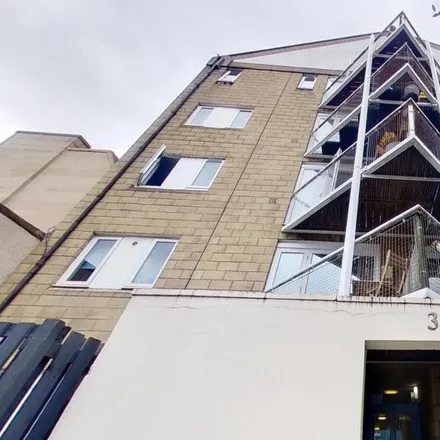Rent this 2 bed apartment on 2 Malta Terrace in City of Edinburgh, EH4 1HR