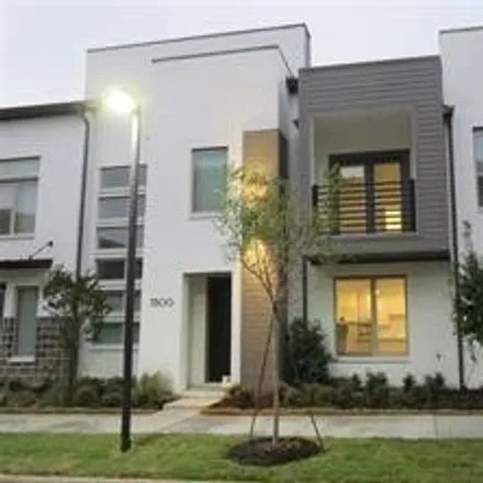 Rent this 3 bed townhouse on 1301 Blanco Lane in Garland, TX 75040