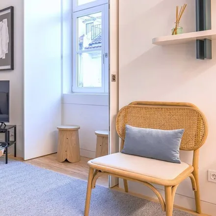 Rent this 2 bed townhouse on Lisbon