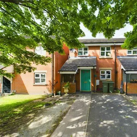 Buy this 2 bed townhouse on Sawmill Close in Worcester, Worcestershire