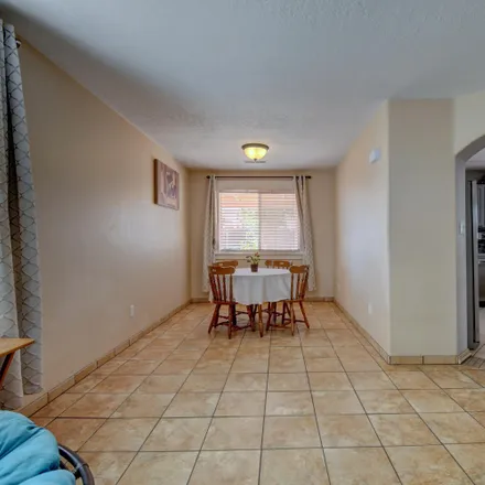 Image 5 - 10601 Rockcliff Boulevard Northwest, Albuquerque, NM 87114, USA - Loft for sale