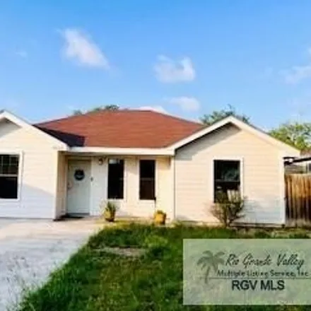 Rent this 3 bed house on 4671 Palacio Real in Brownsville, TX 78521