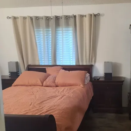 Rent this 1 bed house on Upland