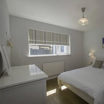 Rent this 2 bed house on Llanfaelog in LL64 5XG, United Kingdom