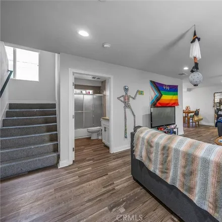 Image 7 - 640 East 42nd Place, Los Angeles, CA 90011, USA - Duplex for sale