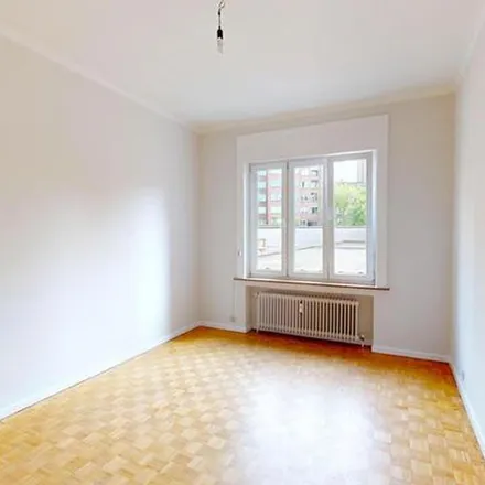 Rent this 2 bed apartment on Avenue de l'Émeraude - Smaragdlaan 61 in 1030 Schaerbeek - Schaarbeek, Belgium