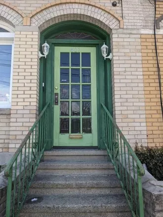 Rent this 3 bed house on 106 20th Street in Weehawken, NJ 07086