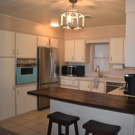 Rent this 3 bed house on Wofford Heights in CA, 93285