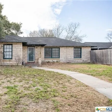 Buy this 3 bed house on 1071 East Sabine Street in Victoria, TX 77901