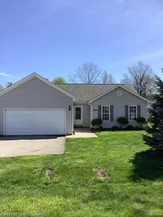 Rent this 3 bed house on 11329 Delano Street in Romulus, MI 48174