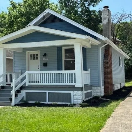 Buy this 2 bed house on 1701 Euclid Avenue in Covington, KY 41014