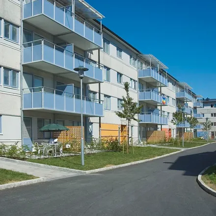 Rent this 5 bed apartment on Fyrklöversgatan 26 in 417 21 Gothenburg, Sweden