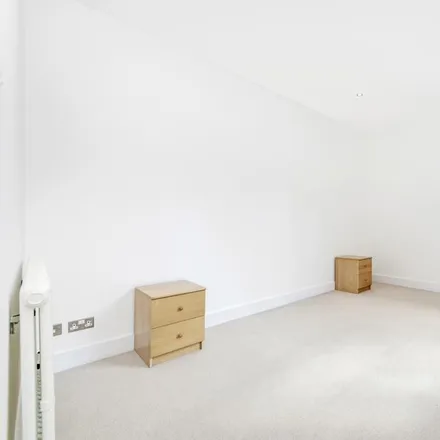 Image 7 - Saxon House, 56 Commercial Street, Spitalfields, London, E1 6RW, United Kingdom - Apartment for rent