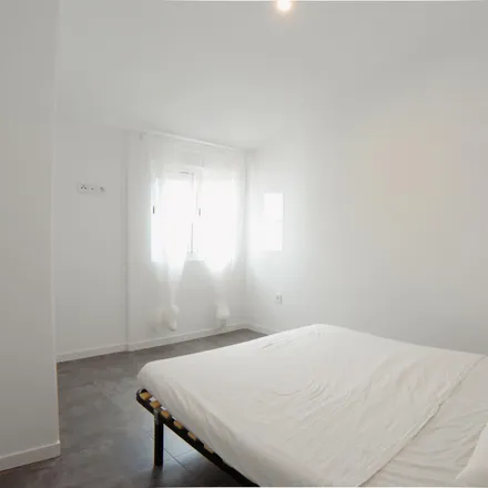 Image 4 - Madrid, Centro Europeo de Estudios Profesionales, Paseo de Extremadura, 28011 Madrid - Room for rent