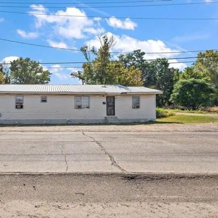 Buy this 4 bed house on 304 North Water Street in Yazoo City, MS 39194