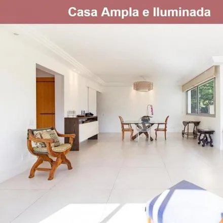 Buy this 4 bed house on Rua Doutor Albuquerque Lins 915 in Santa Cecília, São Paulo - SP