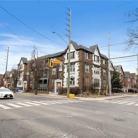 Image 7 - 360 Aberdeen Avenue, Hamilton, ON L8P 2R7, Canada - Apartment for rent