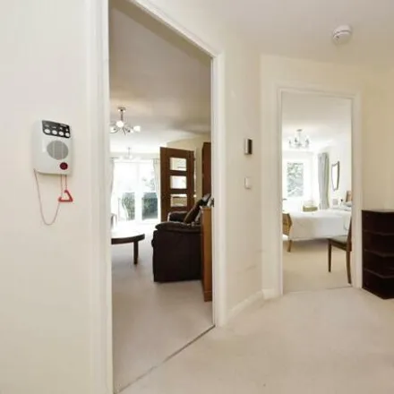 Image 5 - Windsor House, Holts View, Sheffield, S7 2AE, United Kingdom - House for sale