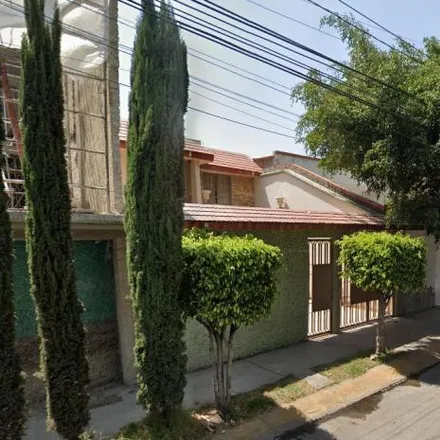 Buy this 3 bed house on Avenida Bosques de Asia in Colonia Bosques de Aragón, 57170 Nezahualcóyotl