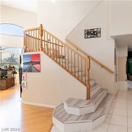 Image 3 - 1744 Sand Storm Drive, Henderson, NV 89074, USA - House for sale