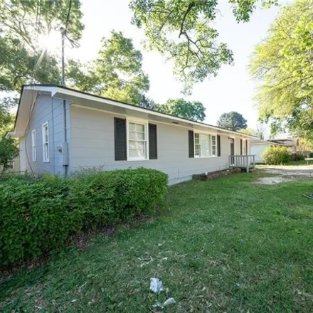 Image 3 - 2502 4th Ave, Phenix City, Alabama, 36867 - House for sale