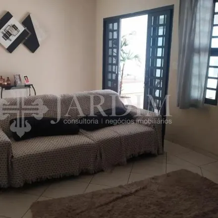 Buy this 3 bed house on Rua Artur Nogueira in Cecap, Piracicaba - SP