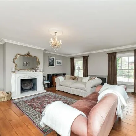 Image 4 - Hardwicke Villa, Caxton Road, Great Gransden, SG19 3BQ, United Kingdom - House for sale