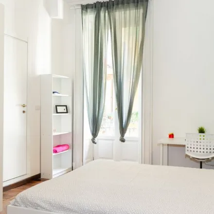 Rent this 4 bed room on Starhotels Anderson in Piazza Luigi di Savoia, 20124 Milan MI