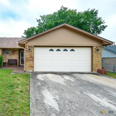 Buy this 3 bed house on 3101 Belmont Drive in Killeen, TX 76549