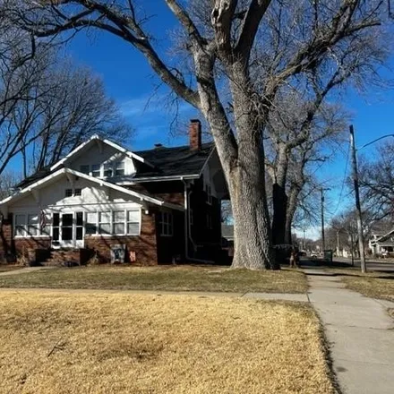 Buy this 4 bed house on 1031 West 9th Street in Hastings, NE 68901