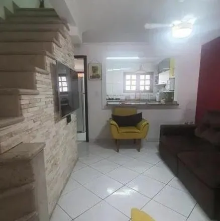 Buy this 2 bed house on Rua Senador Teotônio Vilela in Bonsucesso, Guarulhos - SP