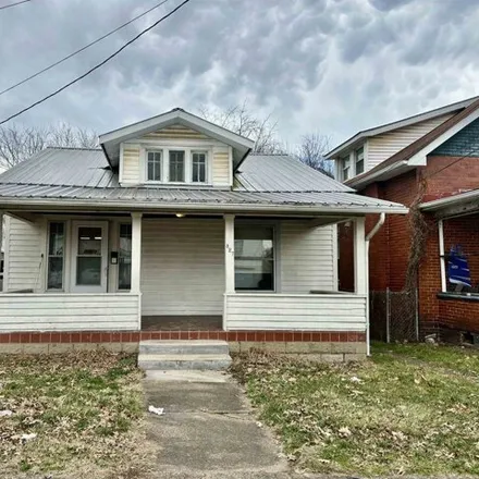 Buy this 3 bed house on 847 25th Street in Huntington, WV 25703