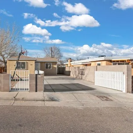 Buy this 3 bed house on 2337 San Francisco Road Northwest in Albuquerque, NM 87104