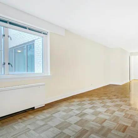 Rent this 2 bed apartment on 101 W 55th St
