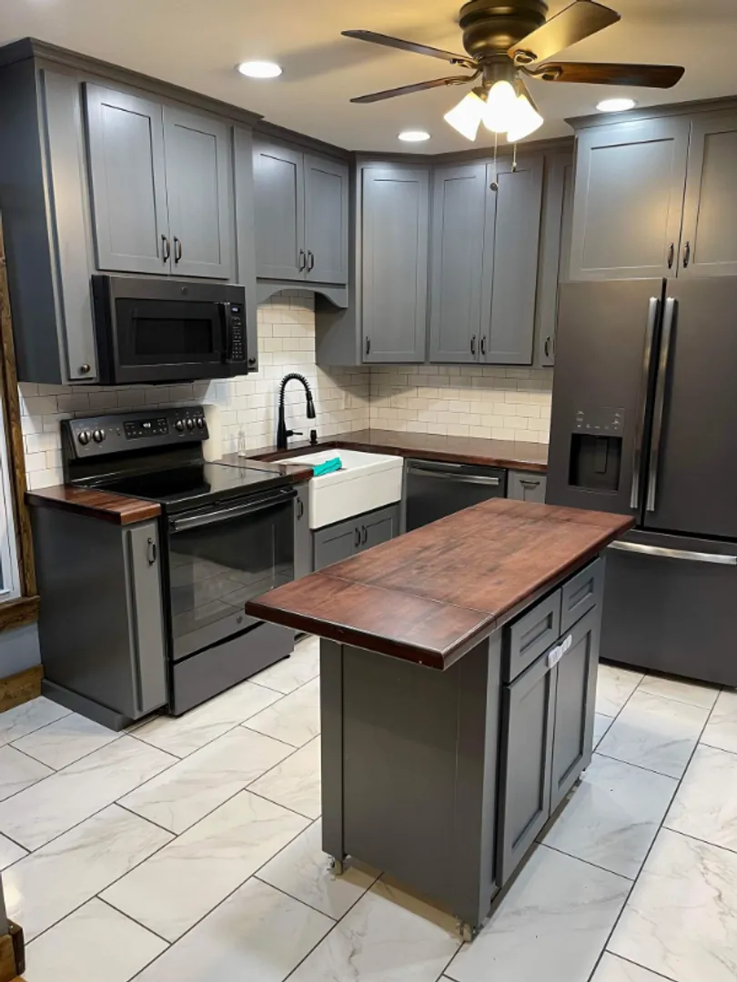 195 East 2nd st | 1 bed condo for rent