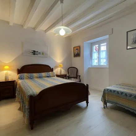 Rent this 5 bed house on Mendive in Pyrénées-Atlantiques, France