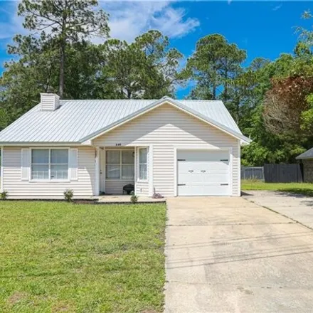 Buy this 3 bed house on 858 Ridgewood Way in Evergreen, Hinesville
