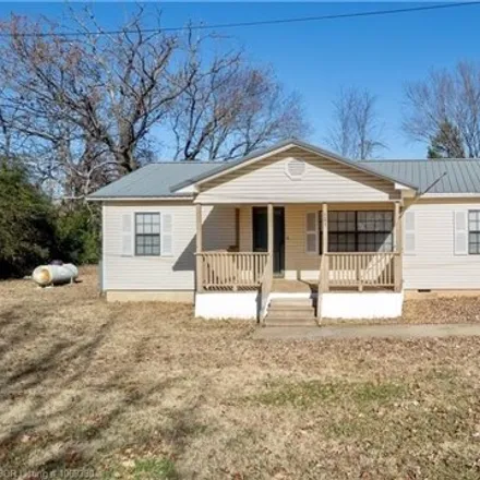 Buy this 4 bed house on 153 Haskins Lane in Roland, Sequoyah County