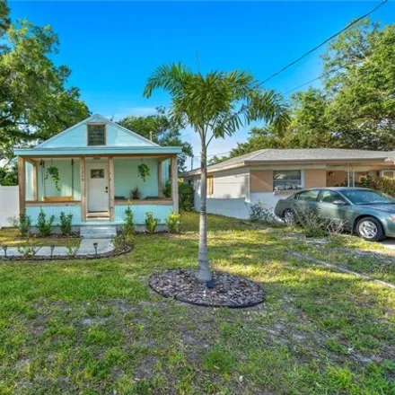 Buy this 2 bed house on 1256 Georgia Avenue in Dunedin, FL 34698