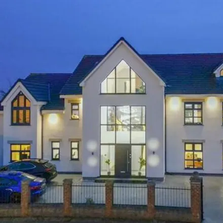 Buy this 9 bed house on Wentworth Avenue in Whitefield, M45 7GQ