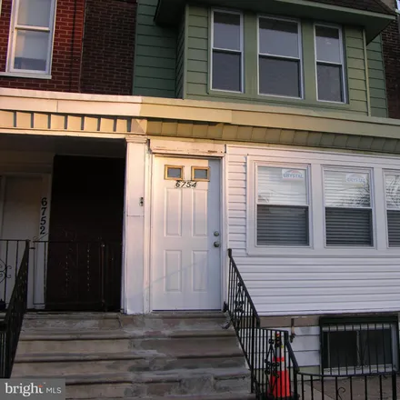 Image 2 - 6754 Paschall Avenue, Philadelphia, PA 19142, USA - Townhouse for rent