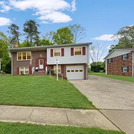 Buy this 4 bed house on 14811 Dillon Avenue in Woodbridge, VA 22193