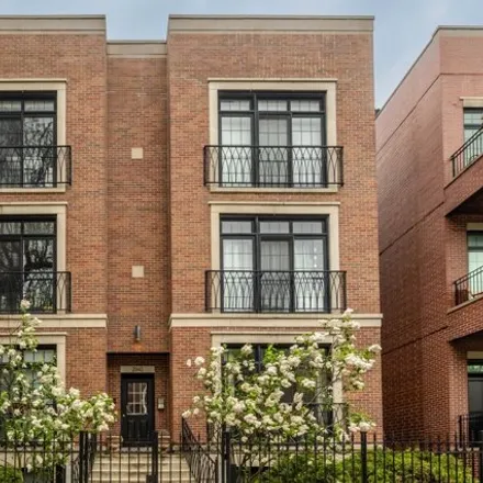 Buy this 2 bed condo on 2940 North Damen Avenue in Chicago, IL 60657