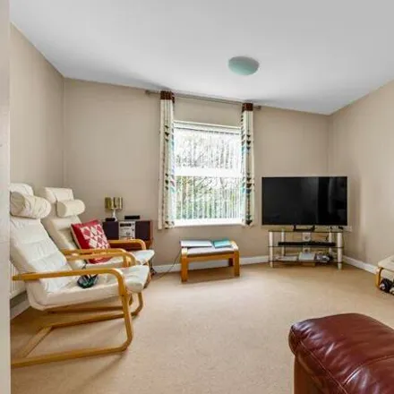 Image 2 - Horndean Road, New Brighton Road, Havant, PO10 7QP, United Kingdom - Apartment for sale